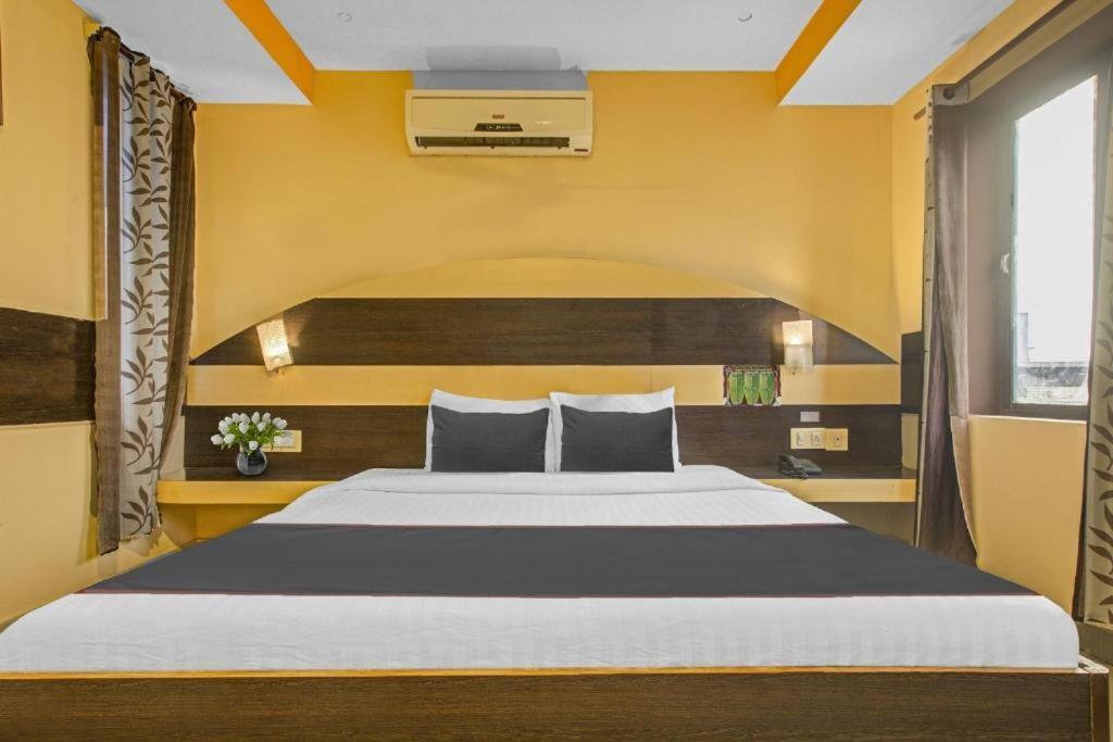 Hotel Mgr بونديتْشيري المظهر الخارجي الصورة
